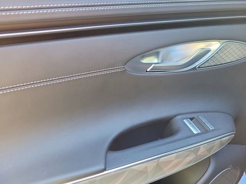 Used 2024 Genesis GV70 3.5T Sport Advanced image 8