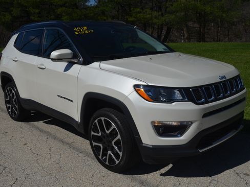 Used 2018 Jeep Compass Limited image 7