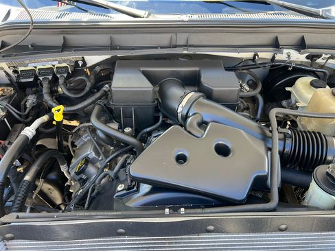 Used 2011 Ford F250 4x4 SuperCab Super Duty image 12