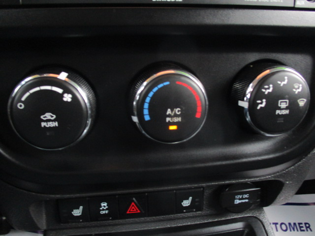 Used 2010 Jeep Patriot 4WD Sport image 36