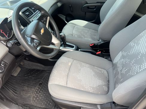 Used 2015 Chevrolet Sonic LS Sedan FWD image 15