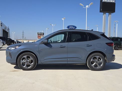 Certified 2023 Ford Escape ST-Line Select image 4