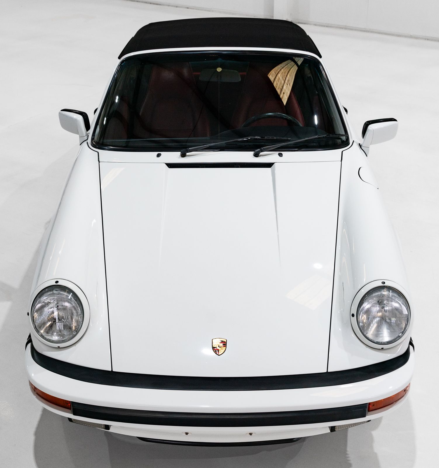Used 1989 Porsche 911 Carrera Cabriolet RWD image 27