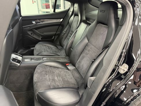 Used 2013 Porsche Panamera GTS image 31