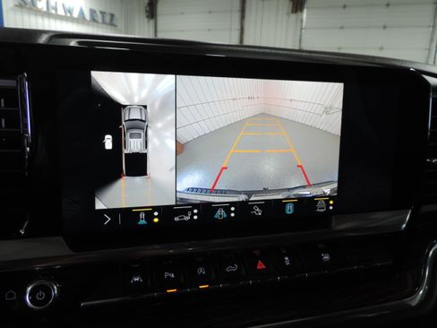 Used 2023 GMC Sierra 1500 4WD Crew Cab Elevation image 50
