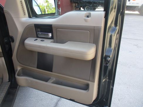 Used 2004 Ford F150 image 12