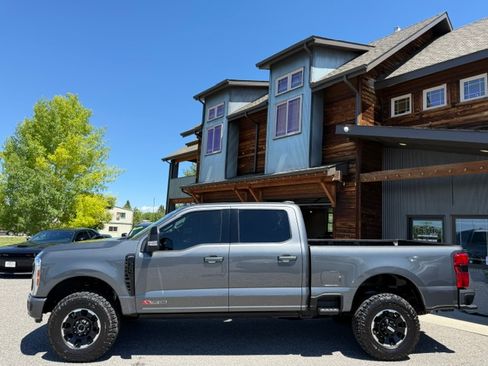 Used 2026 Ford F350 4x4 Crew Cab Super Duty image 3