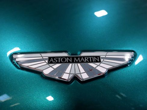 Used 2023 Aston Martin DBS image 27