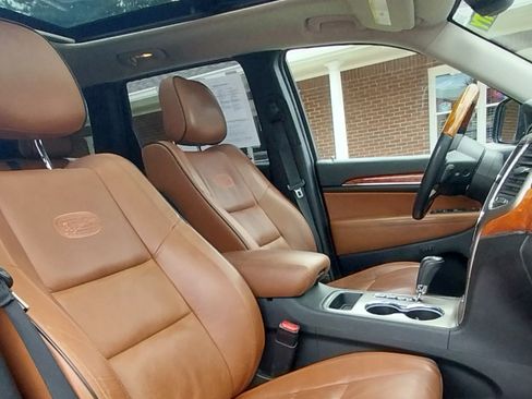 Used 2012 Jeep Grand Cherokee 2WD Overland image 17
