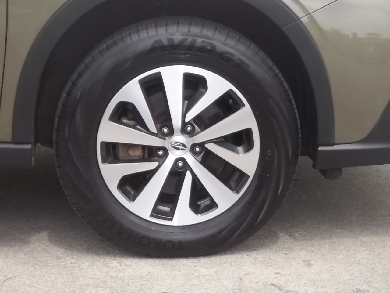 Used 2020 Subaru Outback Premium AWD/4WD image 15