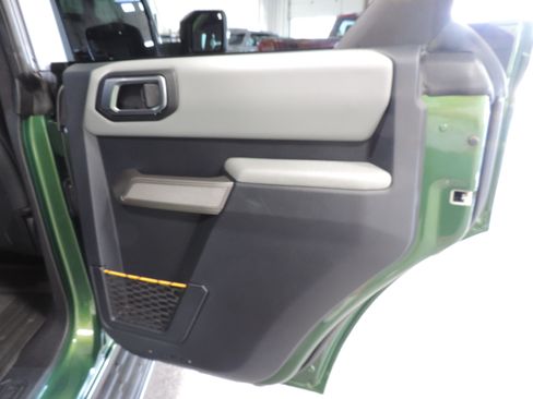 Used 2023 Ford Bronco 4-Door Badlands AWD/4WD image 30
