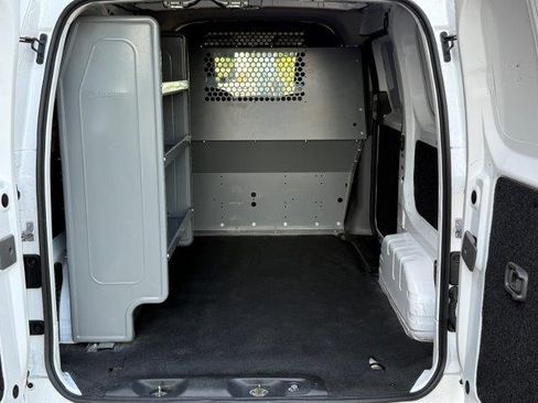 Used 2021 Nissan NV200 SV image 9