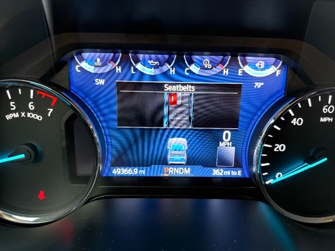 Used 2023 Ford Expedition XLT image 8