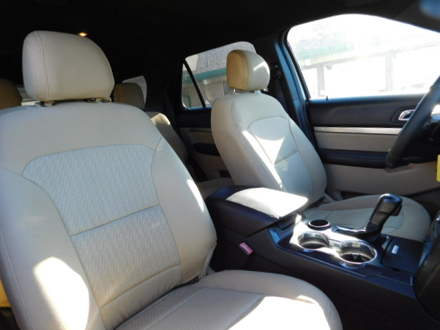 Used 2017 Ford Explorer FWD image 22