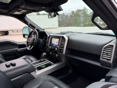 Used 2019 Ford F150 Platinum image 6