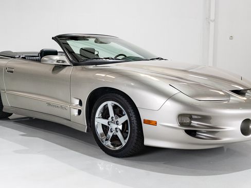 Used 2002 Pontiac Firebird Trans Am image 6