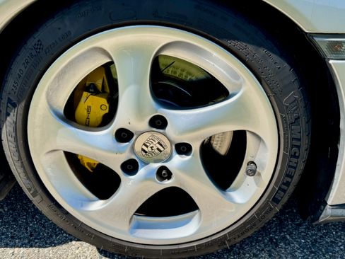 Used 2002 Porsche 911 Turbo AWD/4WD image 7