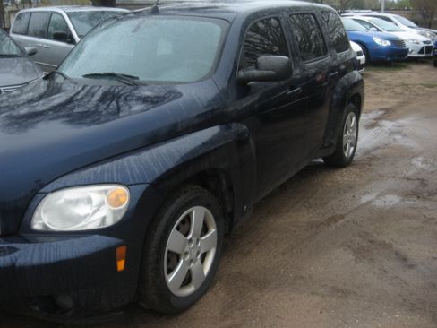 Used 2009 Chevrolet HHR LS image 1