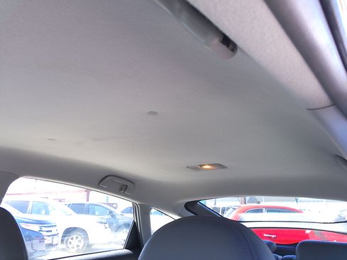 Used 2009 Toyota Prius Five image 28