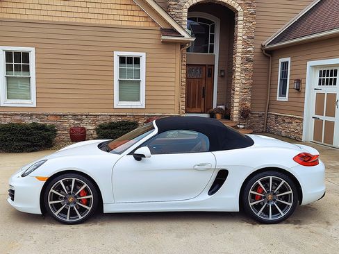 Used 2013 Porsche Boxster S image 16