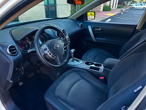 Used 2014 Nissan Rogue 2WD S image 24