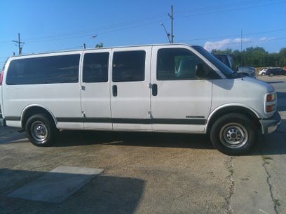 Used 2002 GMC Savana 3500 Extended Passenger