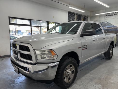 Used 2016 RAM 2500 SLT image 9