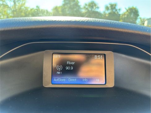 Used 2015 Ford Focus SE image 21