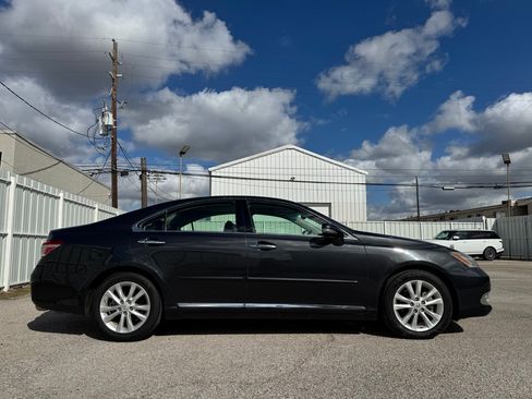 Used 2011 Lexus ES 350 image 7