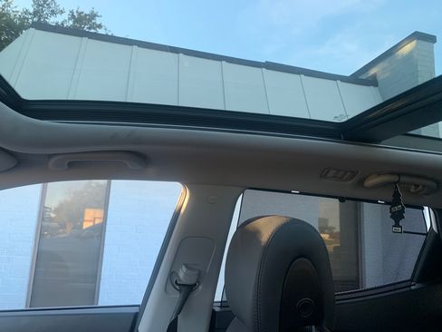 Used 2017 Hyundai Santa Fe Sport 2.0T image 10