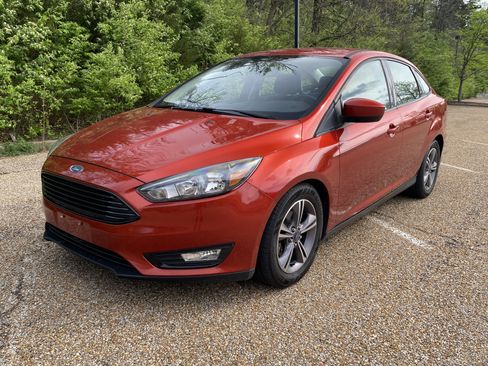 Used 2018 Ford Focus SE image 16