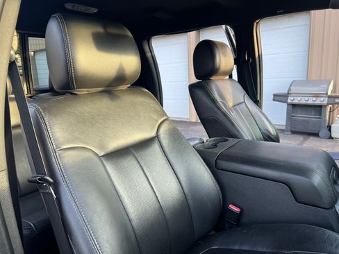 Used 2012 Ford F250 Lariat image 24