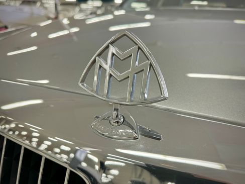 Used 2005 Maybach 57 image 9