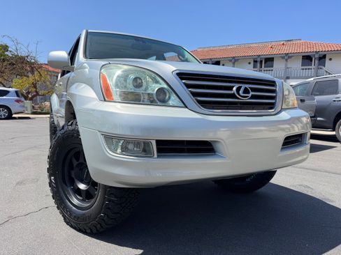 Used 2005 Lexus GX 470 image 16