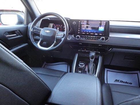 Used 2023 Chevrolet Colorado LT image 21