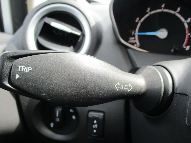 Used 2019 Ford Fiesta SE Sedan FWD image 48