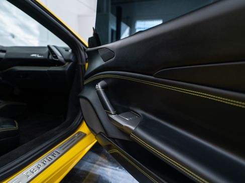 Used 2017 Ferrari 488 Spider image 28