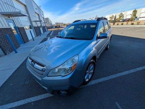 Used 2014 Subaru Outback 2.5i Premium image 20