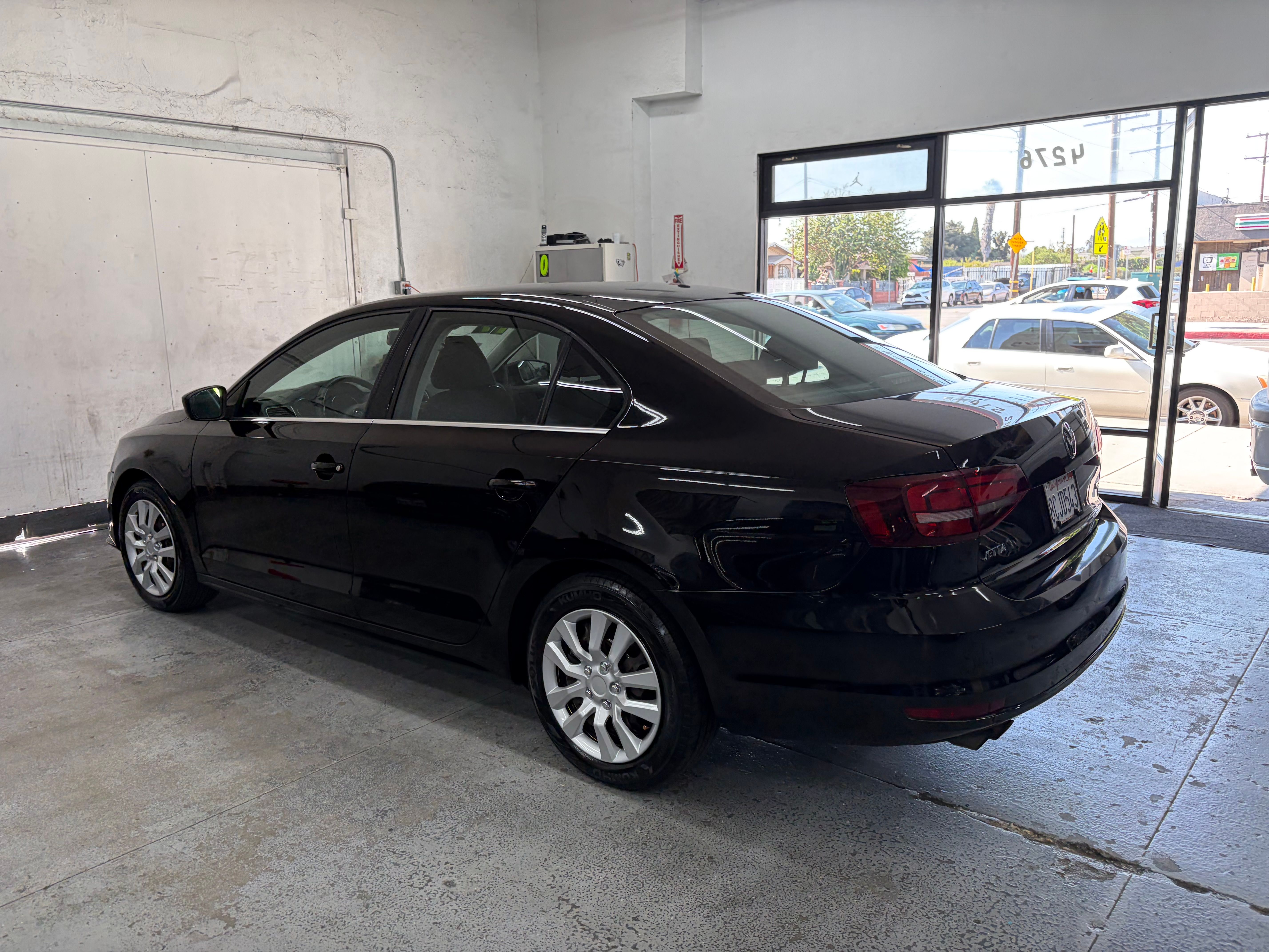 Used 2017 Volkswagen Jetta S Sedan FWD image 4