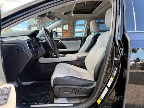 Used 2017 Lexus RX 350 AWD image 9