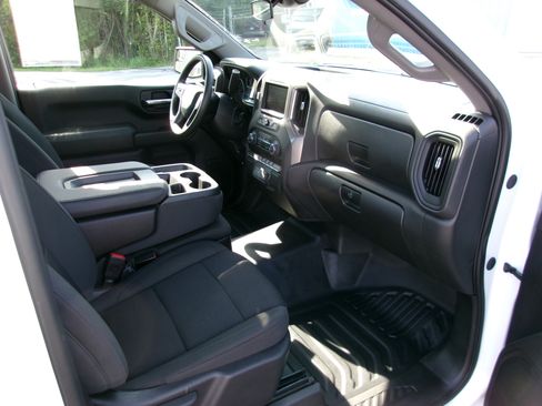 Used 2025 Chevrolet Silverado 1500 2WD Regular Cab W/T image 5