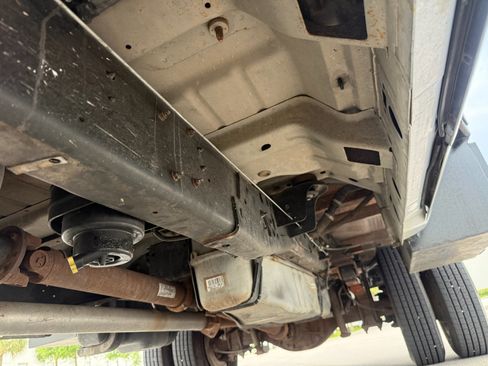 Used 2012 Ford F550 image 88