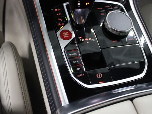 Used 2023 BMW M8 Competition image 33