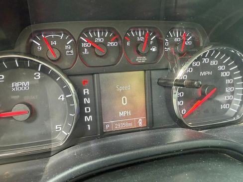 Used 2016 Chevrolet Silverado 3500 4x4 Crew Cab image 13