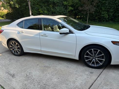 Used 2015 Acura TLX V6 SH-AWD w/ Advance Package image 5