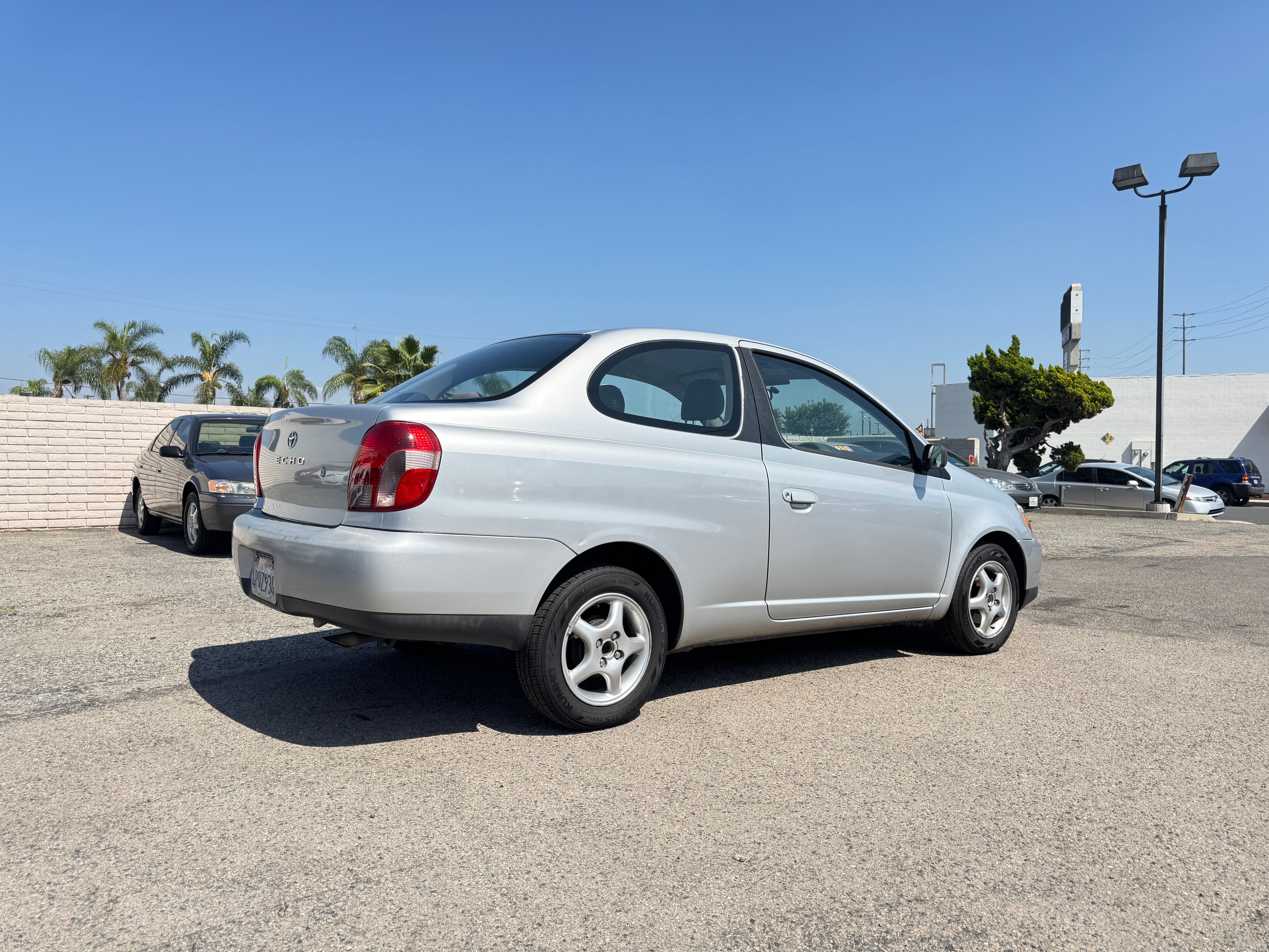 Used 2001 Toyota Echo Coupe FWD image 11