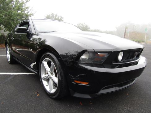 Used 2012 Ford Mustang GT image 7