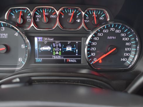 Used 2019 Chevrolet Tahoe 4WD image 3