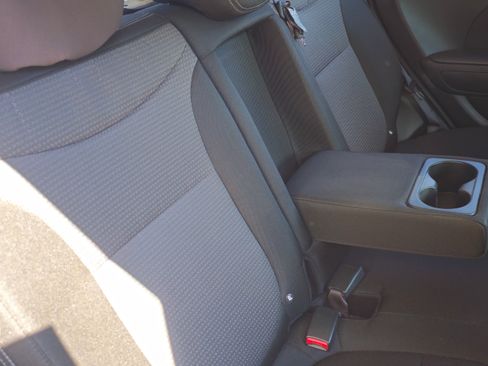 Used 2017 Kia Soul + image 36