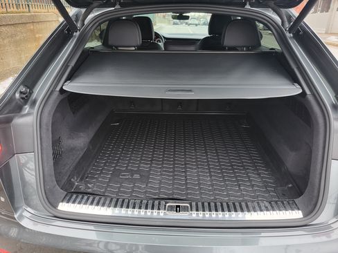 Used 2021 Audi Q8 Premium Plus image 9